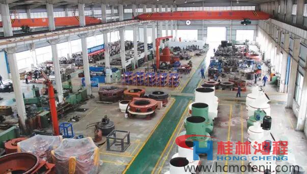 桂林鴻程“生產(chǎn)奇才”的老師們 桂林鴻程“生產(chǎn)奇才”的老師們