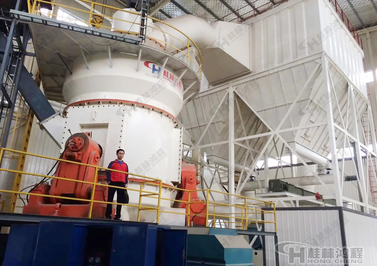 100目325目HLM滑石立磨制粉機(jī) 100目325目HLM滑石立磨制粉機(jī)