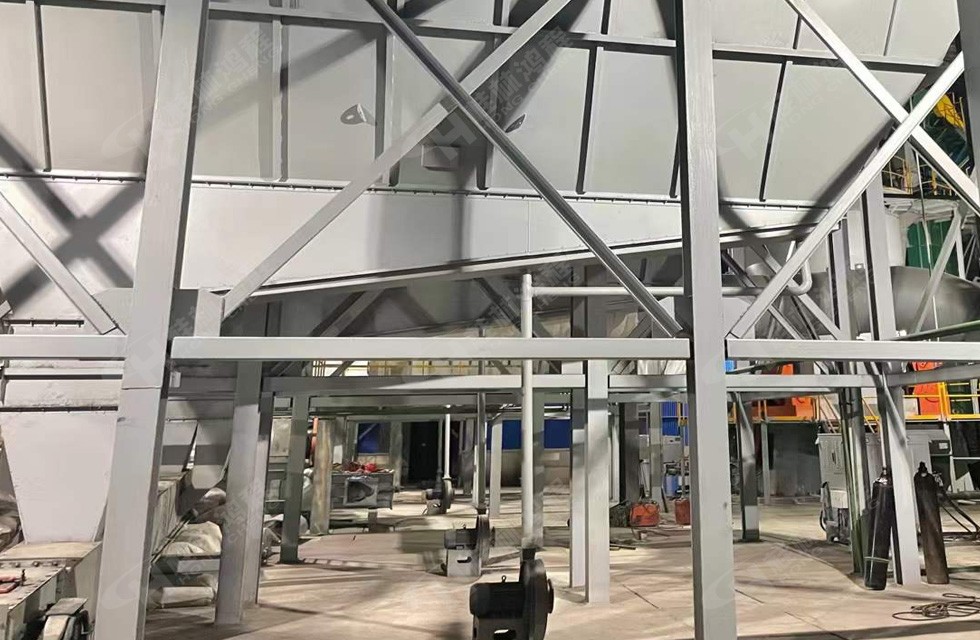 hlm2400碳酸錳立磨2條生產(chǎn)線所在的生產(chǎn)車(chē)間運(yùn)行實(shí)況 hlm2400碳酸錳立磨2條生產(chǎn)線所在的生產(chǎn)車(chē)間運(yùn)行實(shí)況