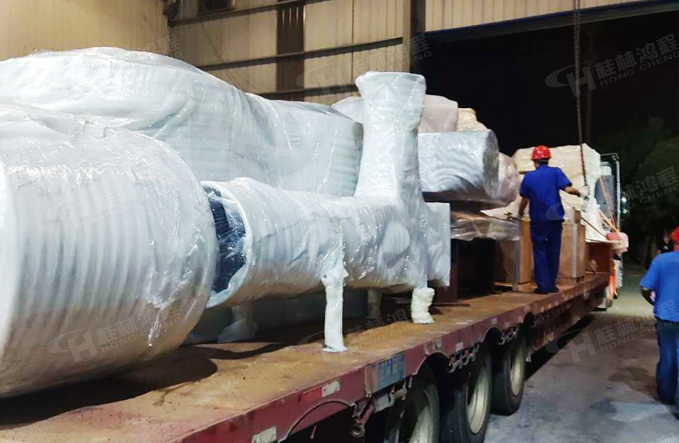 【發(fā)貨】海內外訂單火爆，大批鴻程設備奔赴全球！